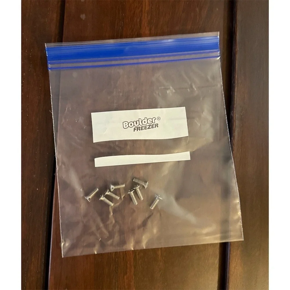 Fanimation Ceiling Fan Replacement Blades Set of 4 Brown 21in x 5in pre drilled‎